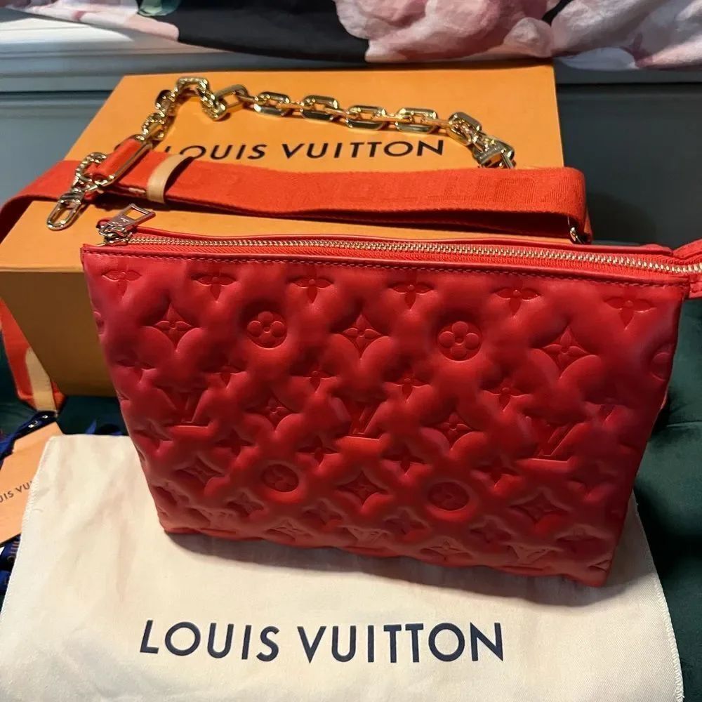 Louis Vuitton COUSSIN PM ROUGE